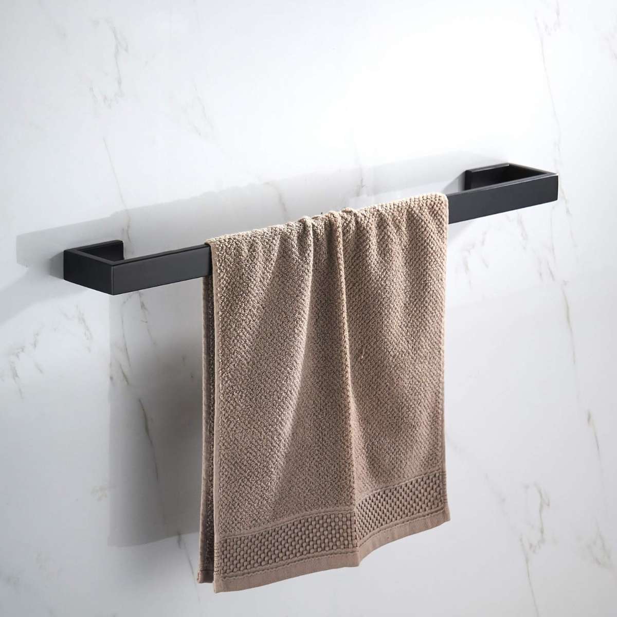 JunSun rectangular towel rail